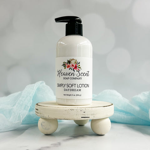Daydream Simply Soft Lotion